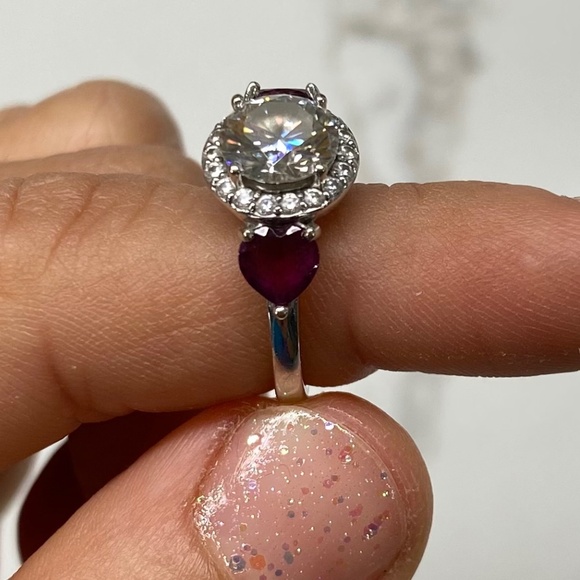 Beautiful and rare Moissanite and garnet ring - Picture 4 of 8